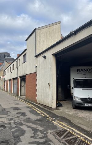 Photo 1- click for photo gallery